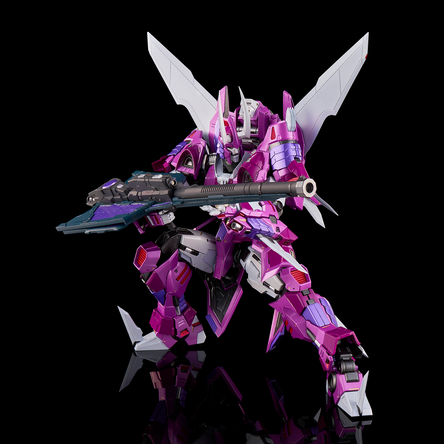 [KURO KARA KURI] Cyclonus